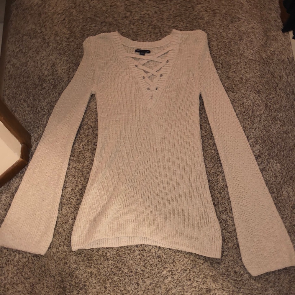 American Eagle sweater
